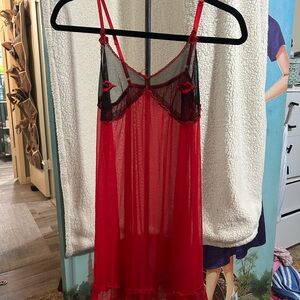 Elegant Red and Black Lace Chemise